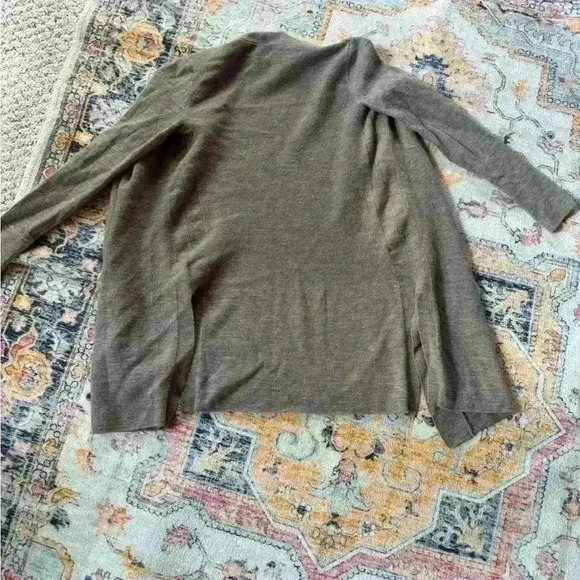 Adrienne Vittadini Cardigan Sweater Womens XS  100% extra fine merino Wool - Picture 4 of 4